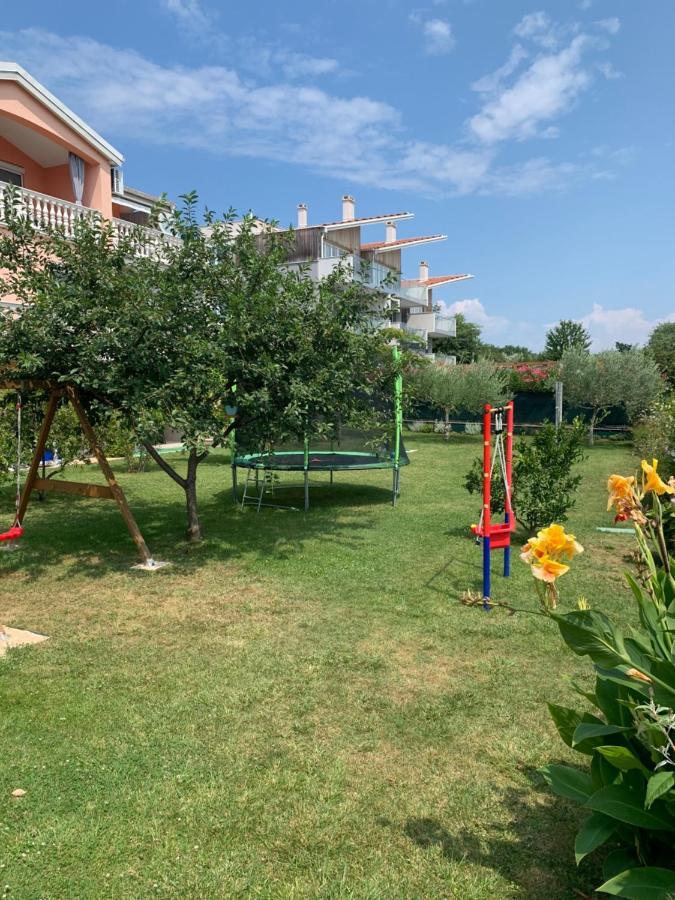 Apartments Rosa Умаг Екстер'єр фото